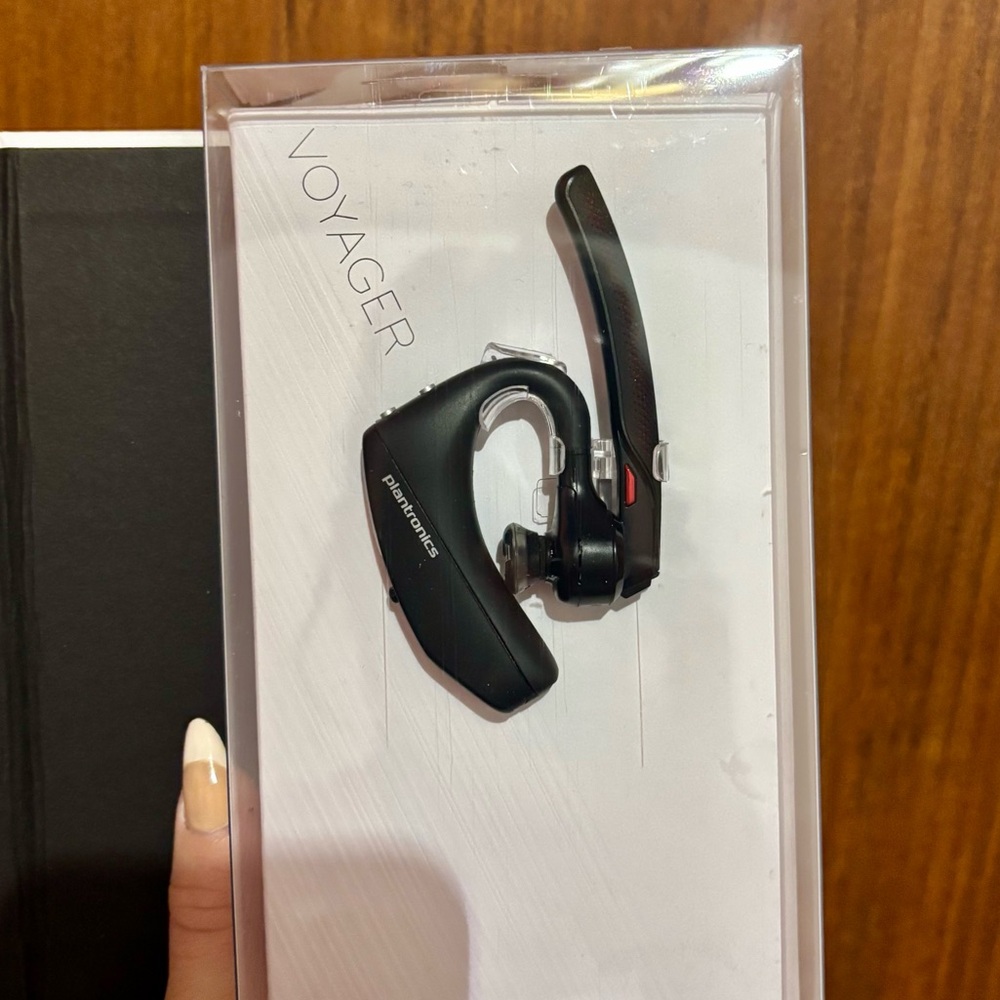Poly - Voyager 5220 Wireless Noise Cancelling Bluetooth Headset with Alexa
